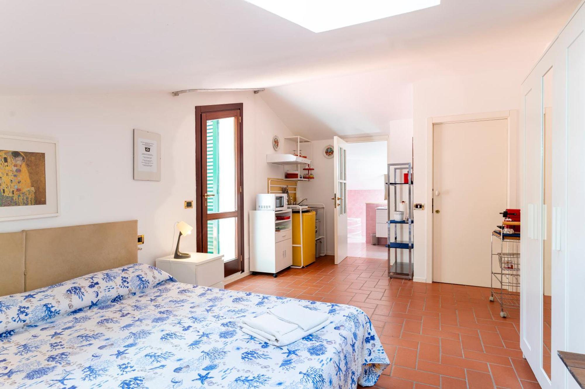 Tra Mare E Bosco Nella Splendida Quercianella Villa Room photo